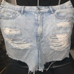 American Eagle long shorts